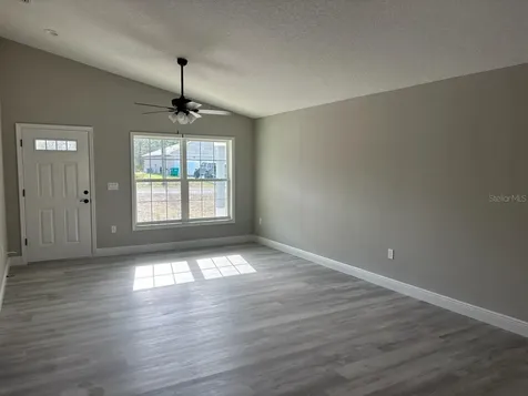 6642 N Roland Drive Dunnellon FL 34433