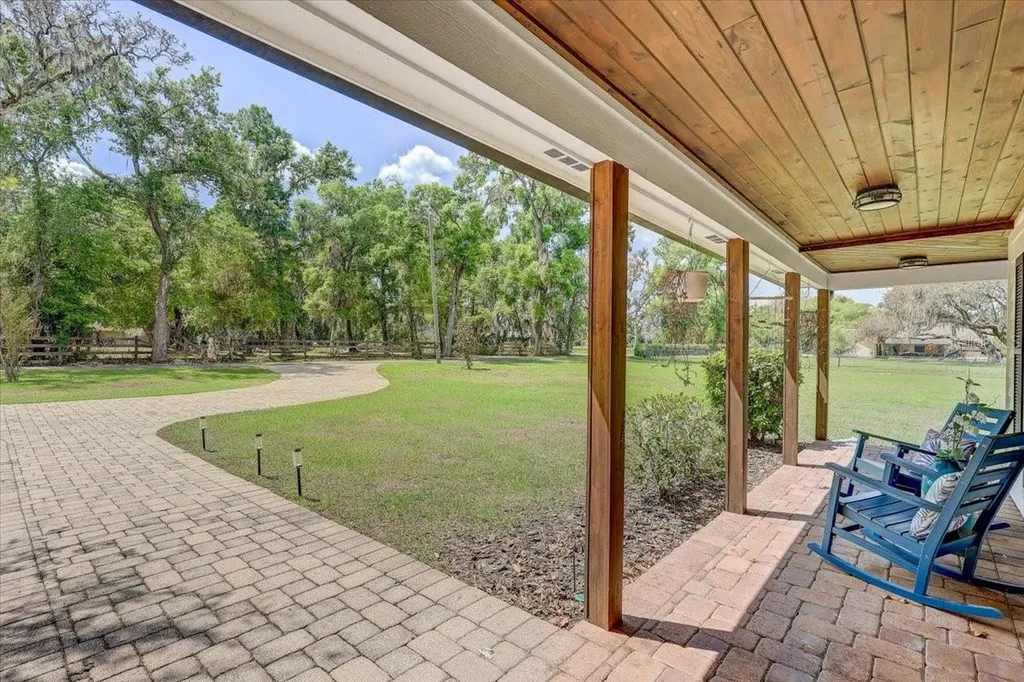 4710 Stearns Road Valrico FL 33596