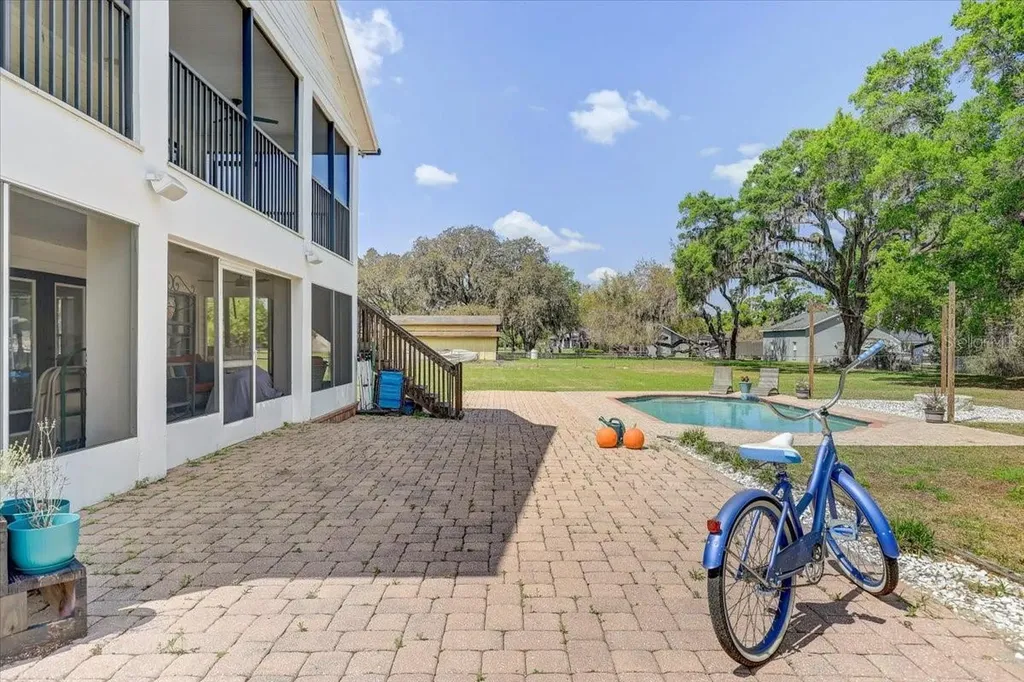 4710 Stearns Road Valrico FL 33596