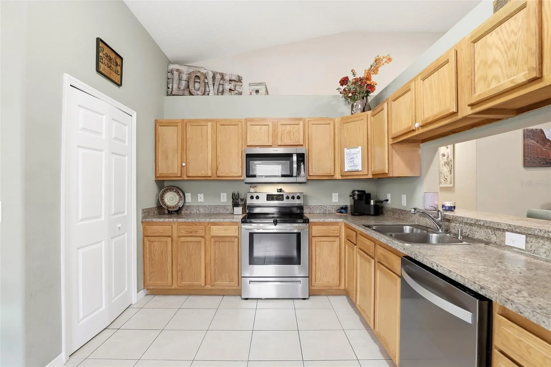 1907 Gadsen Boulevard Orlando FL 32812