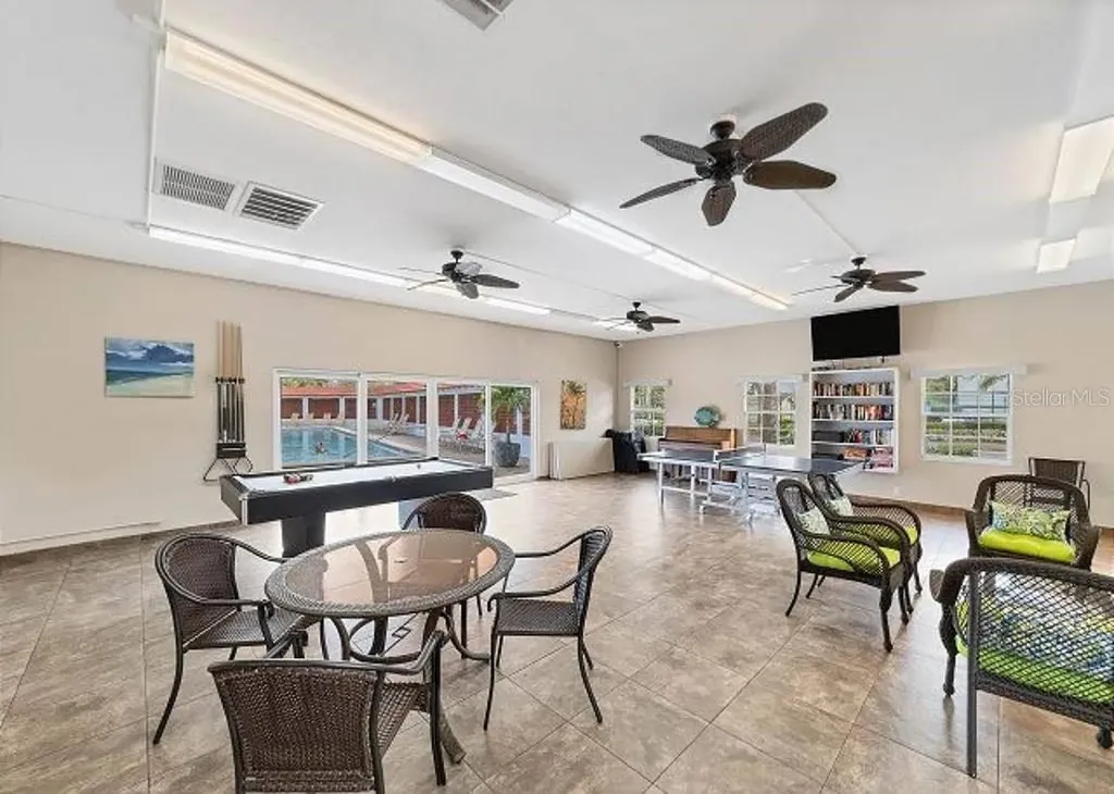 6154 Midnight Pass Road Sarasota FL 34242