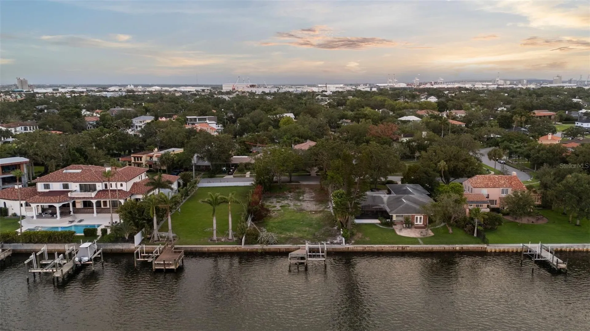 214 Blanca Avenue Tampa FL 33606