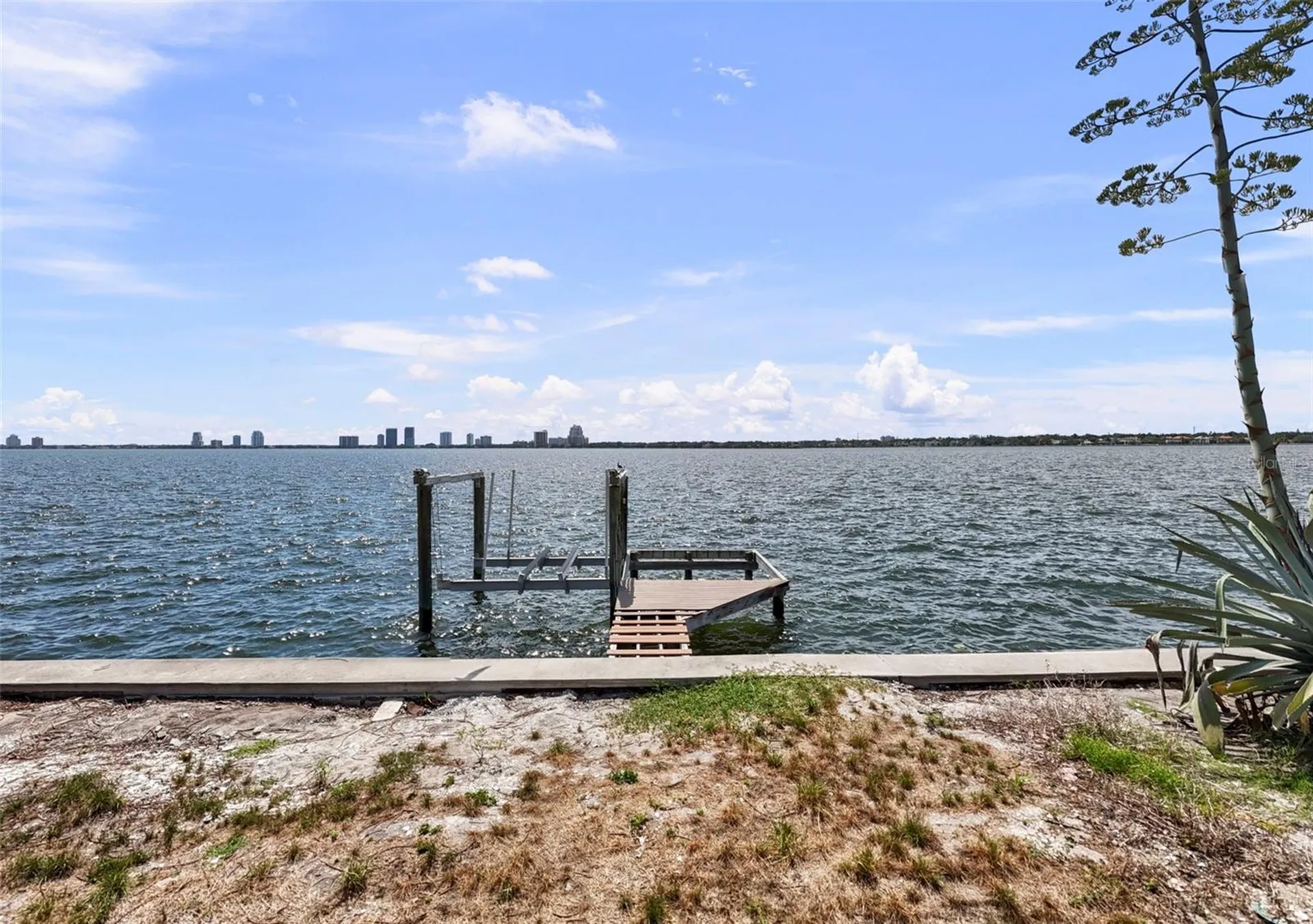 214 Blanca Avenue Tampa FL 33606