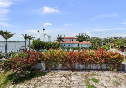 214 Blanca Avenue Tampa FL 33606