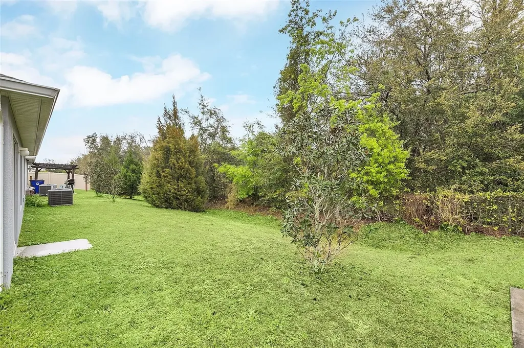 1877 River Crest Avenue St Cloud FL 34771