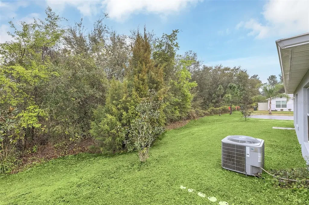 1877 River Crest Avenue St Cloud FL 34771