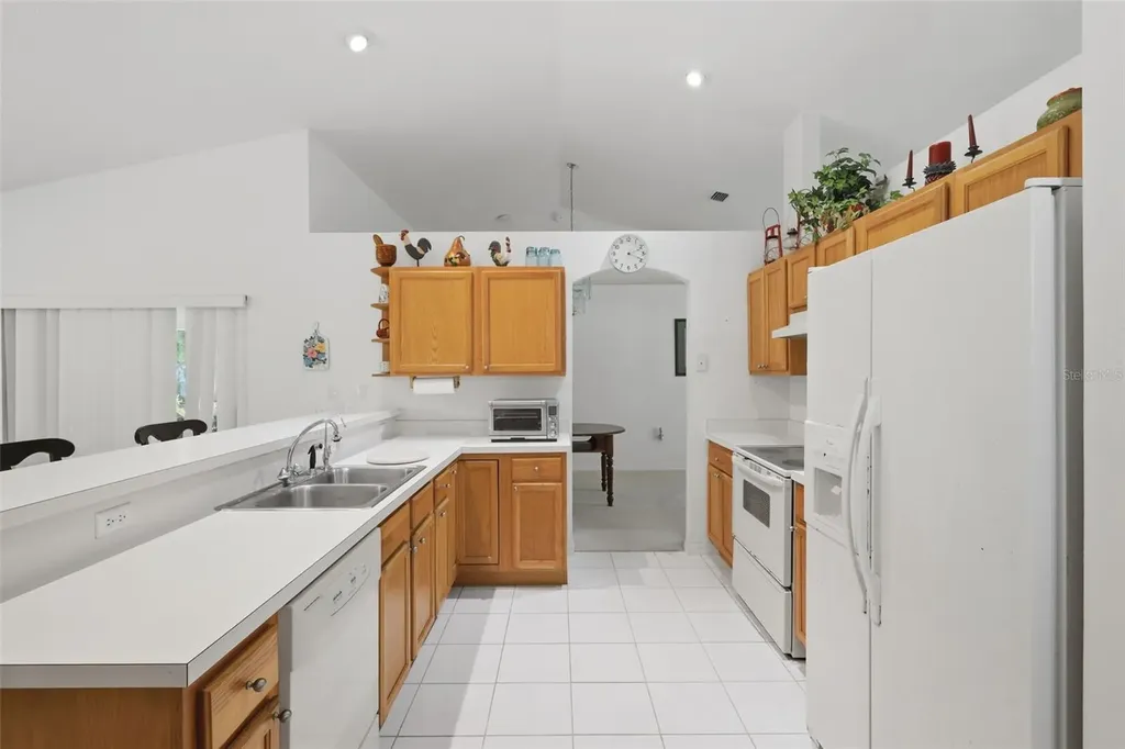 1028 Collins Avenue Orange City FL 32763