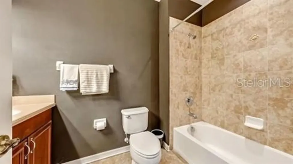 8128 Villa Grande Court Sarasota FL 34243
