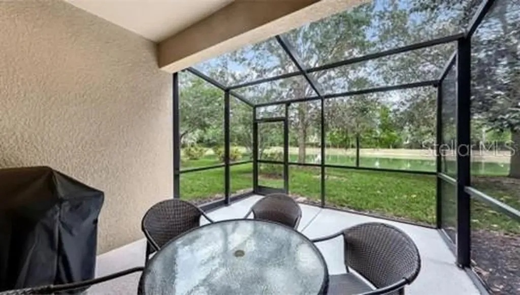 8128 Villa Grande Court Sarasota FL 34243