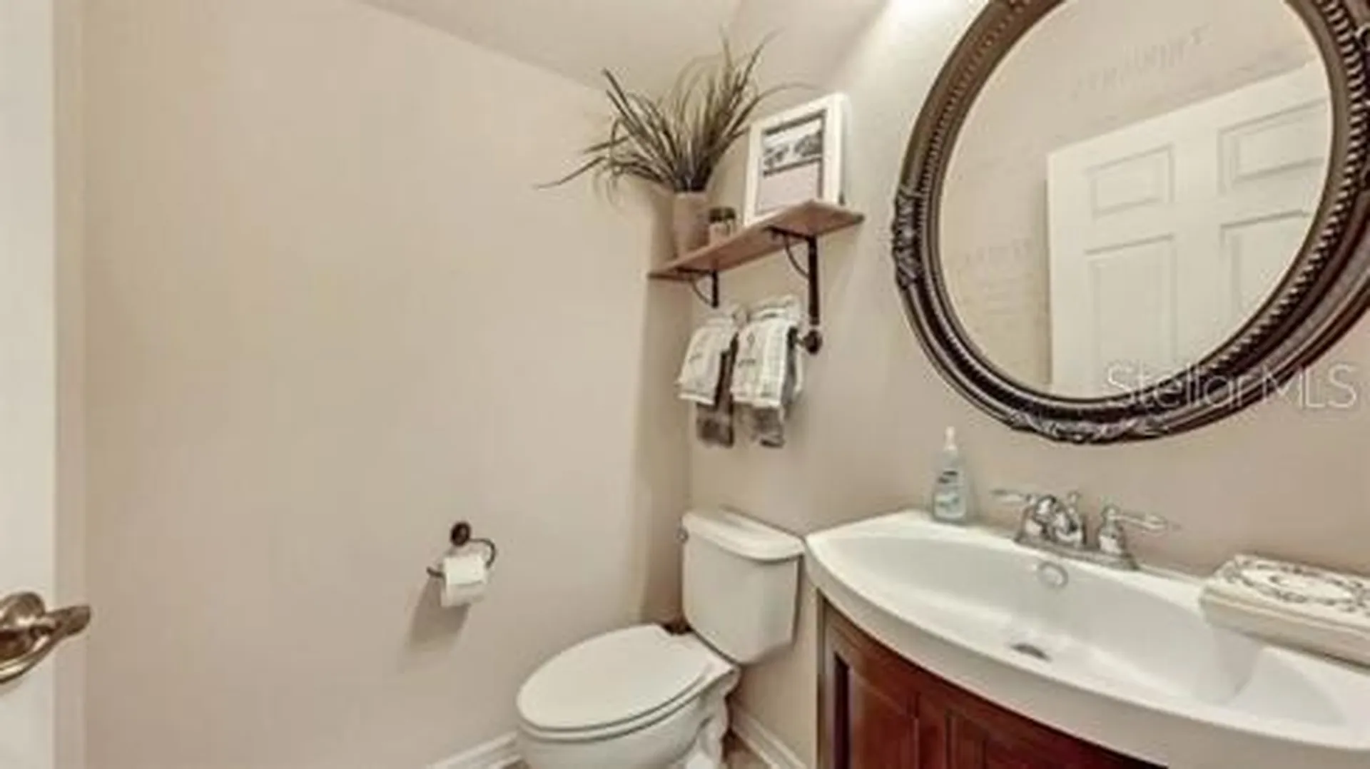 8128 Villa Grande Court Sarasota FL 34243