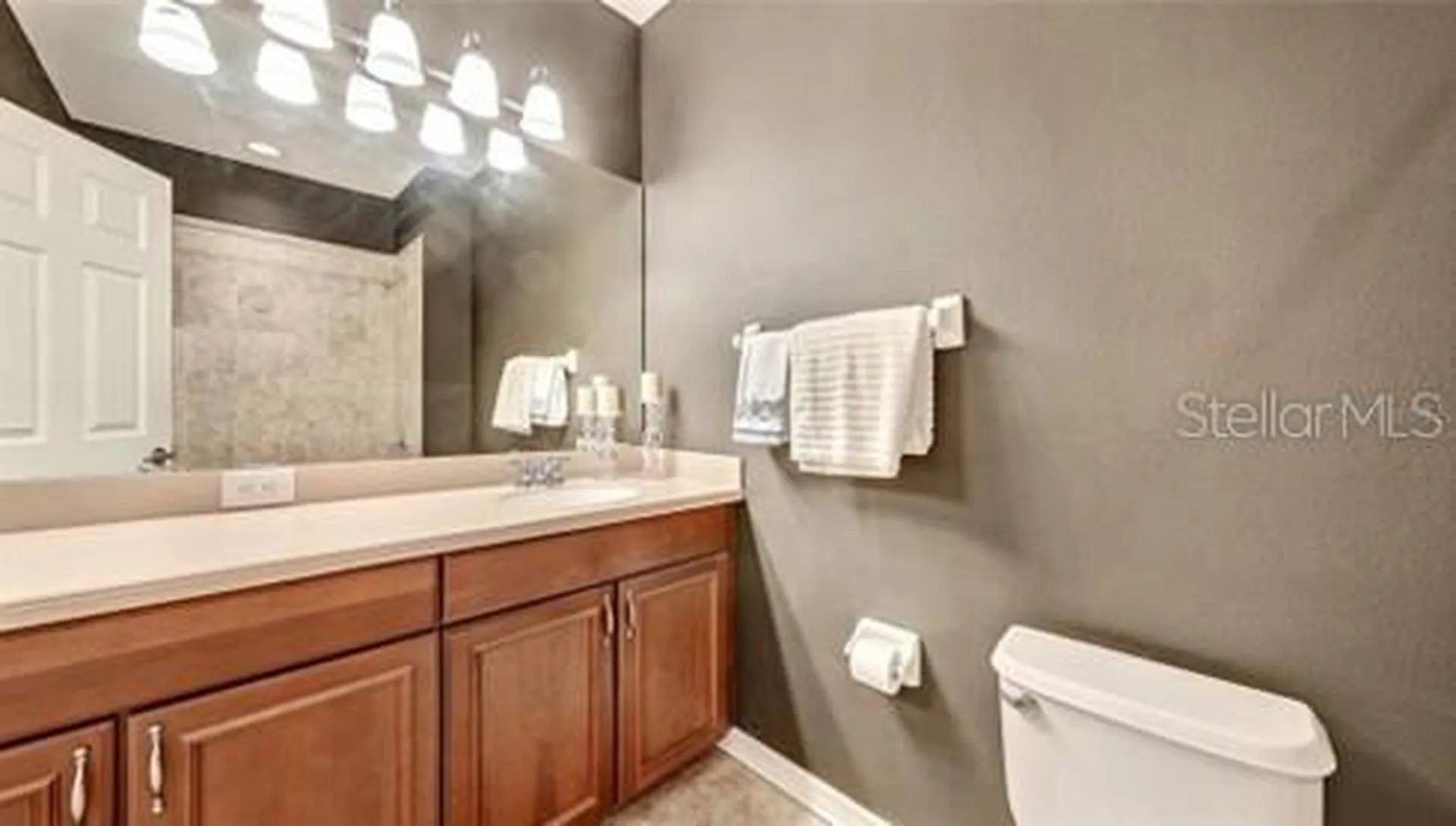 8128 Villa Grande Court Sarasota FL 34243