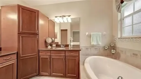 8128 Villa Grande Court Sarasota FL 34243