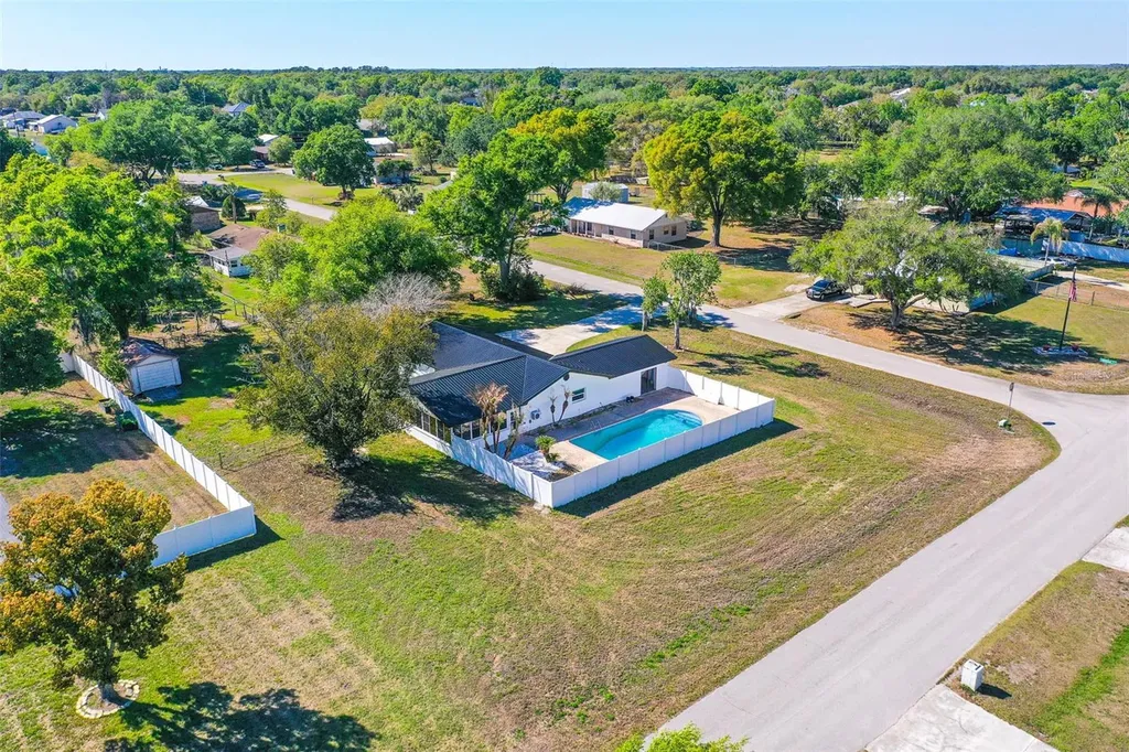 4006 Hollyhead Circle S Lakeland FL 33811
