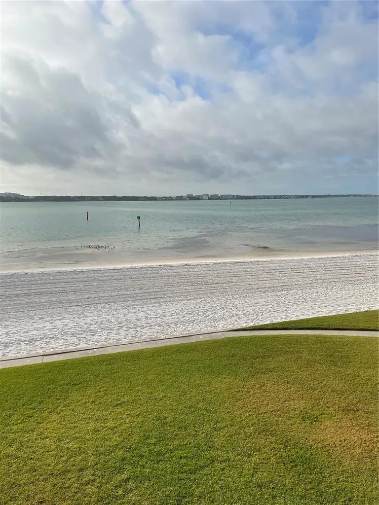 895 S Gulfview Boulevard Clearwater Beach FL 33767