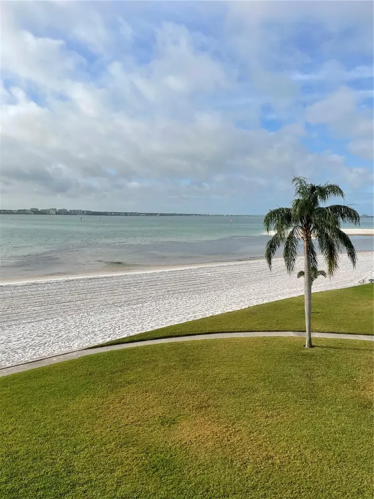 895 S Gulfview Boulevard Clearwater Beach FL 33767