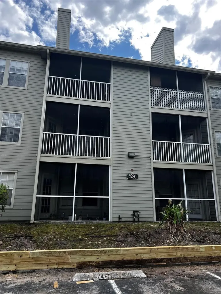 5980 Westgate Drive Orlando FL 32835