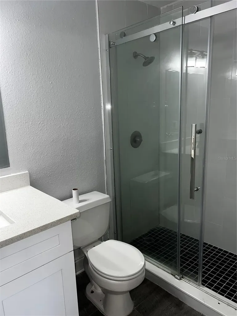 5980 Westgate Drive Orlando FL 32835