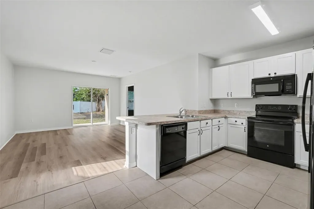 10125 Hawk Storm Avenue Tampa FL 33610