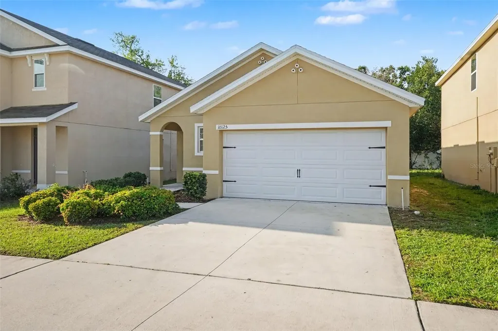 10125 Hawk Storm Avenue Tampa FL 33610