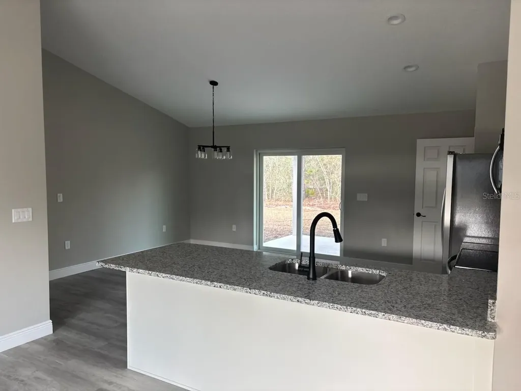 6620 N Roland Drive Dunnellon FL 34433