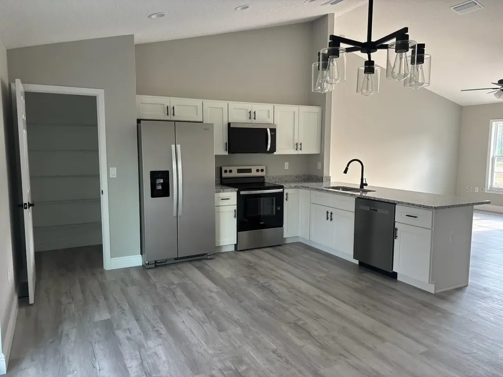 6620 N Roland Drive Dunnellon FL 34433