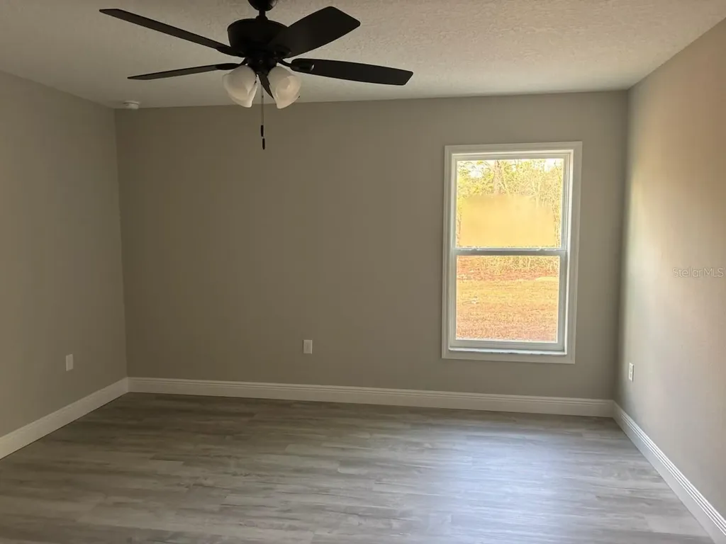 6620 N Roland Drive Dunnellon FL 34433