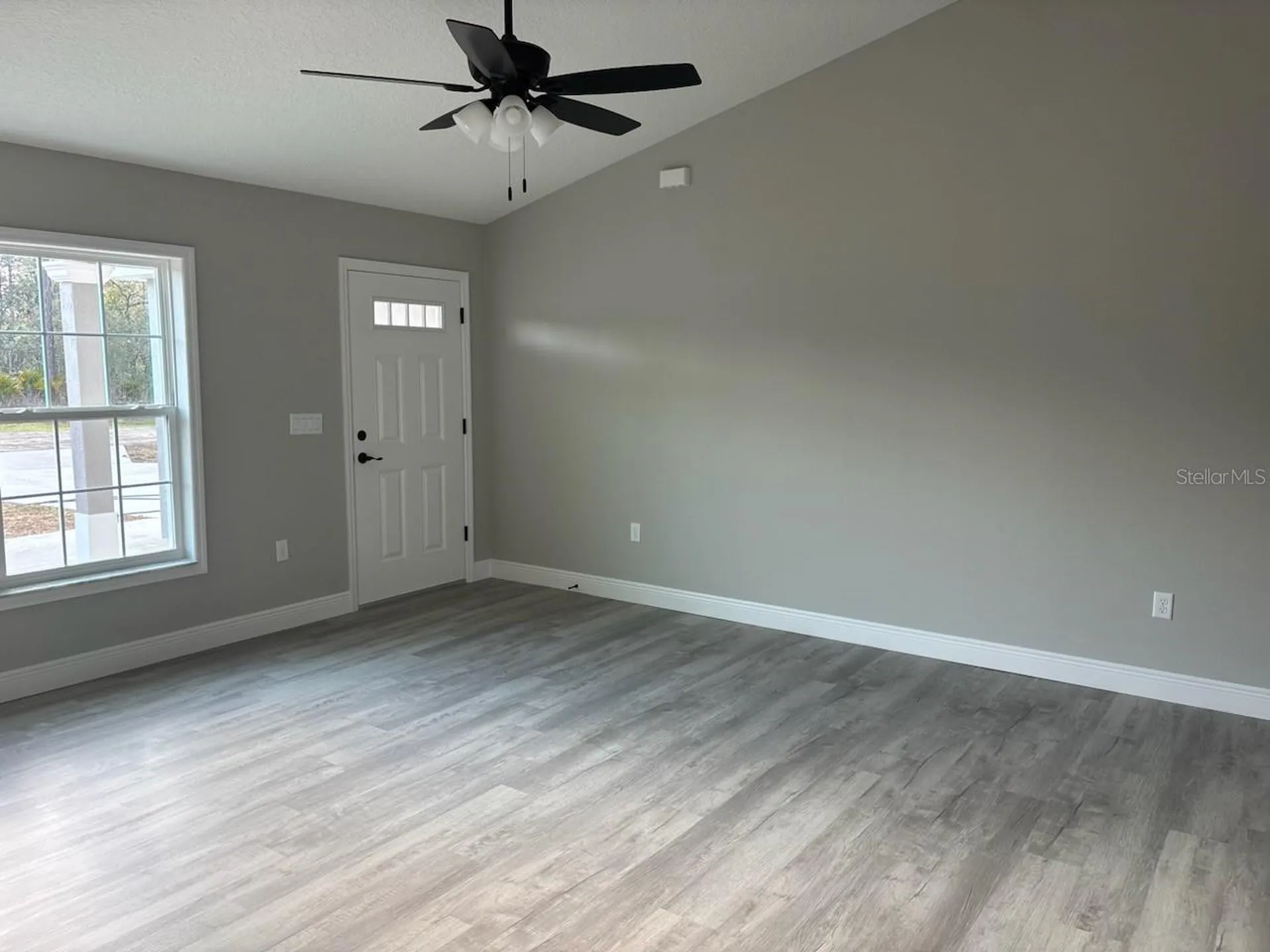 6620 N Roland Drive Dunnellon FL 34433