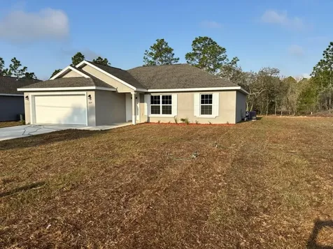 6620 N Roland Drive Dunnellon FL 34433