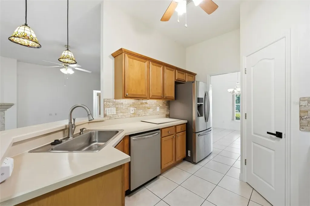 3333 Site To See Avenue Eustis FL 32726