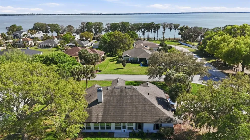 3333 Site To See Avenue Eustis FL 32726