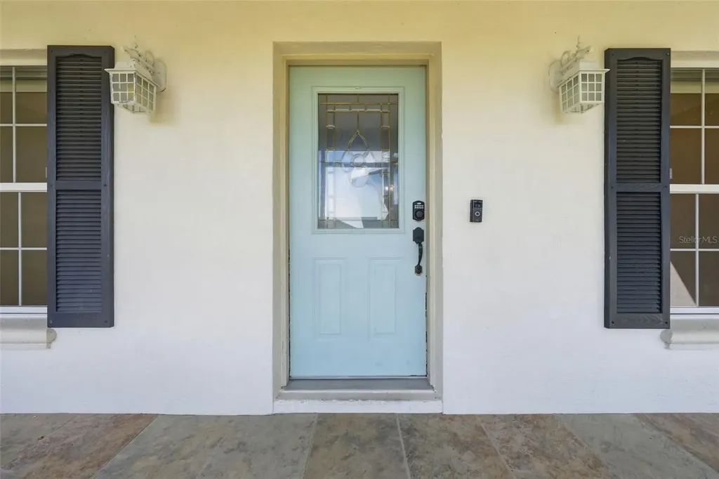 3333 Site To See Avenue Eustis FL 32726
