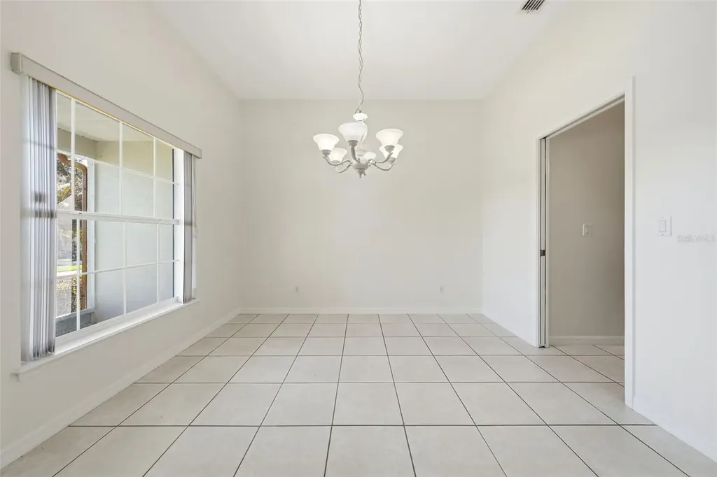 3333 Site To See Avenue Eustis FL 32726