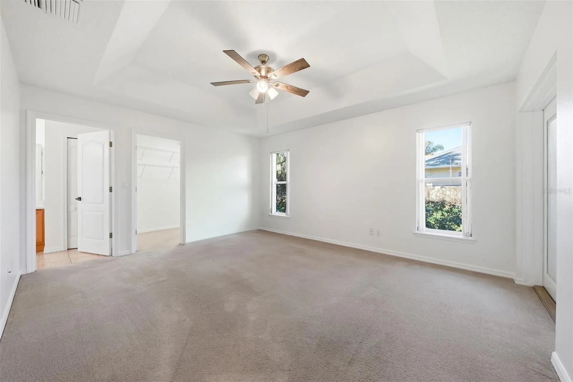 3333 Site To See Avenue Eustis FL 32726