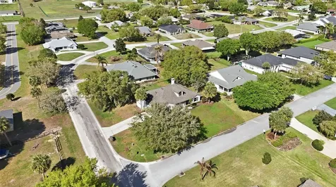 3333 Site To See Avenue Eustis FL 32726