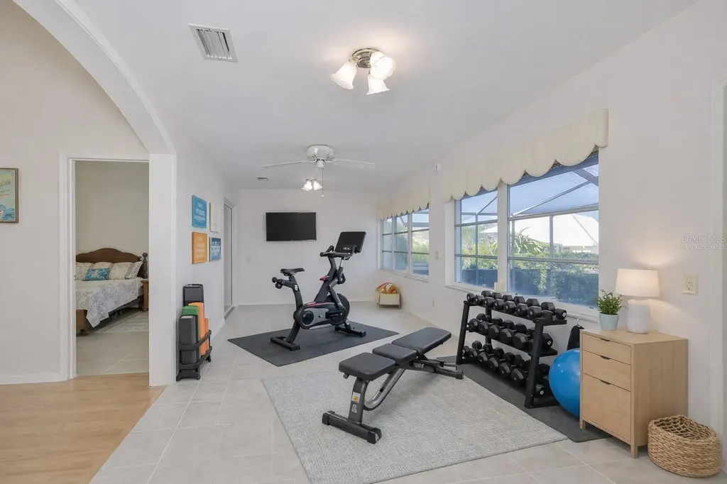 2023 New Bedford Drive Sun City Center FL 33573