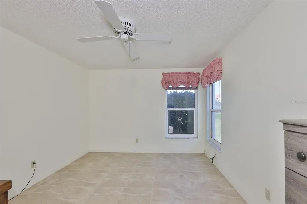 2023 New Bedford Drive Sun City Center FL 33573