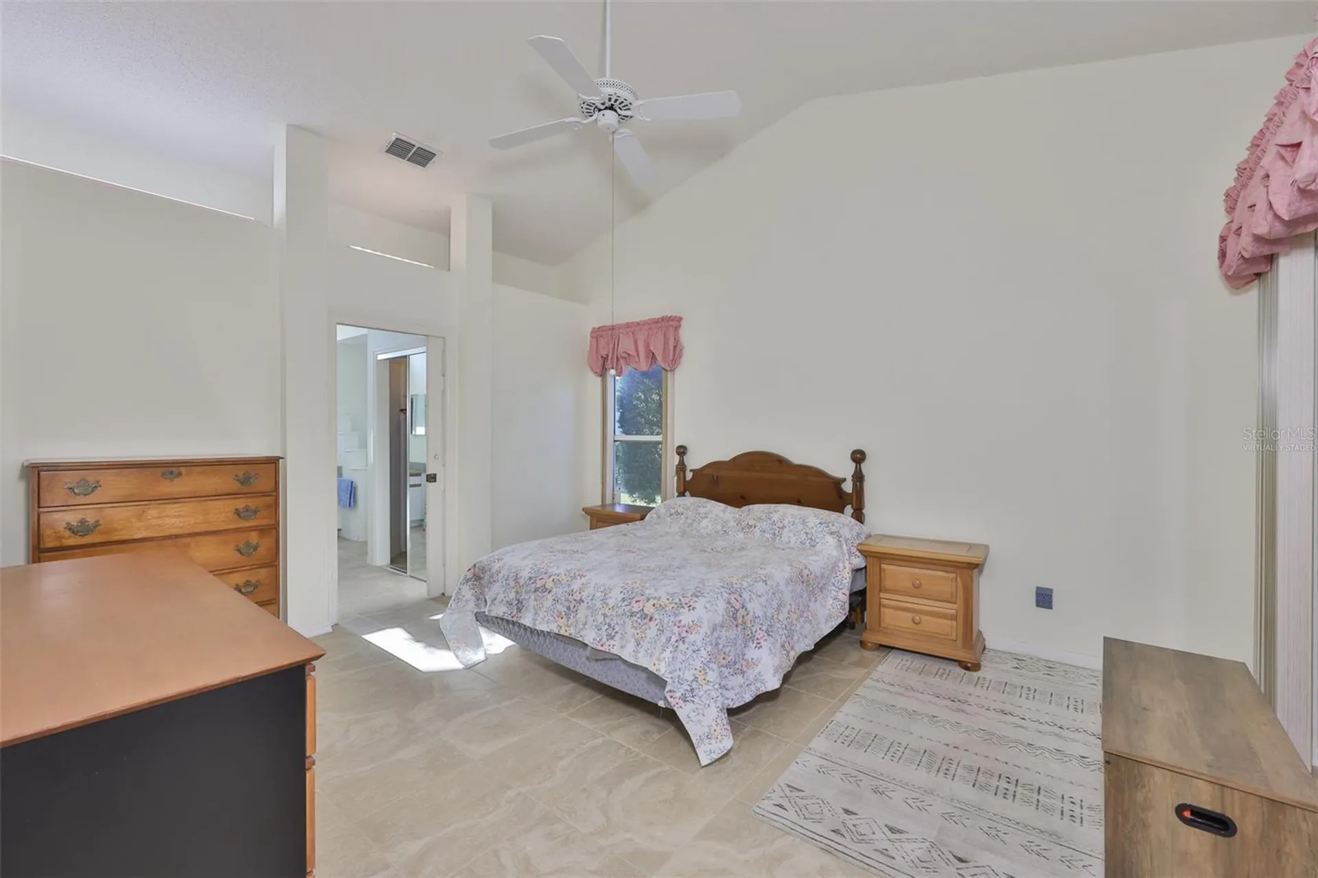 2023 New Bedford Drive Sun City Center FL 33573