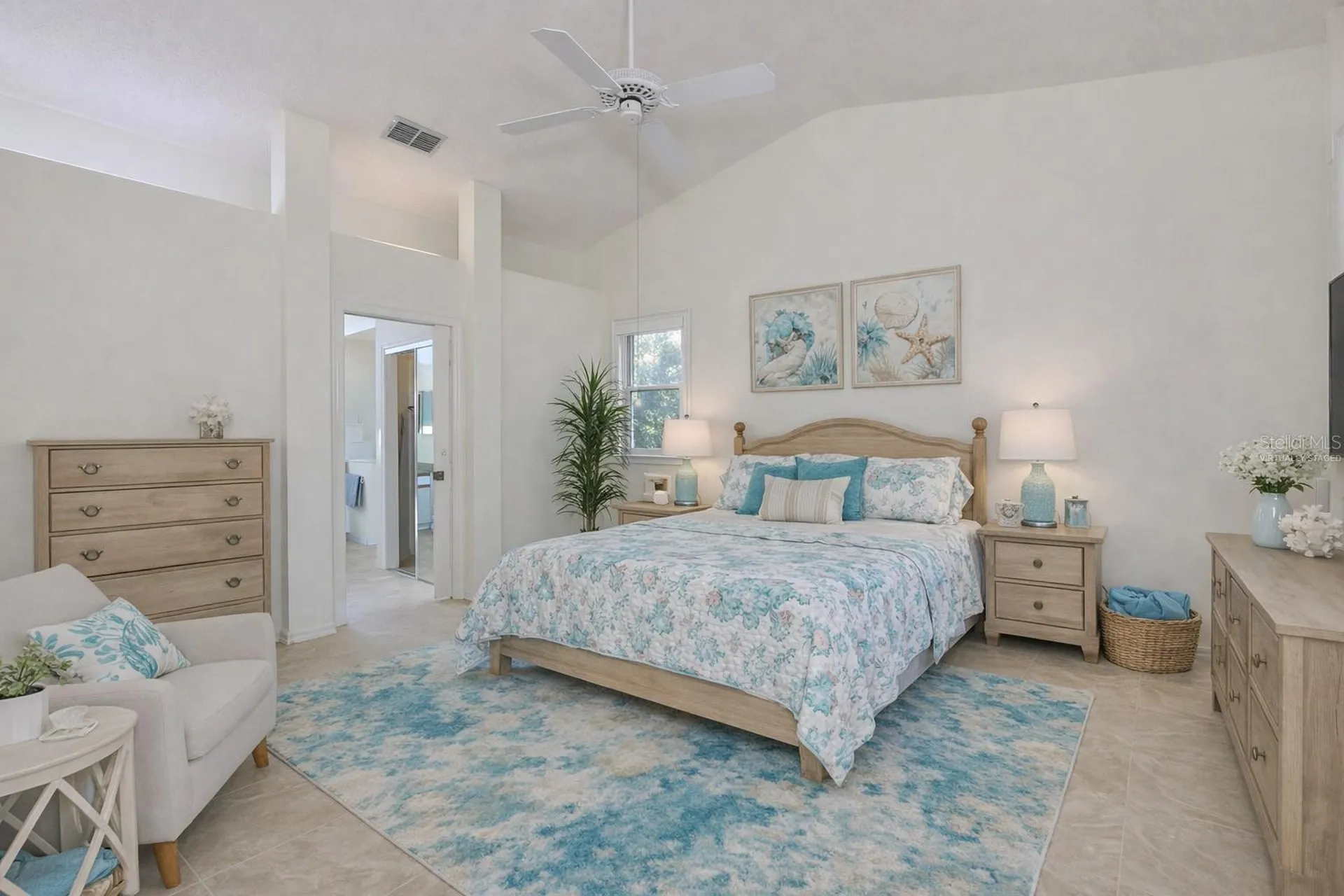 2023 New Bedford Drive Sun City Center FL 33573