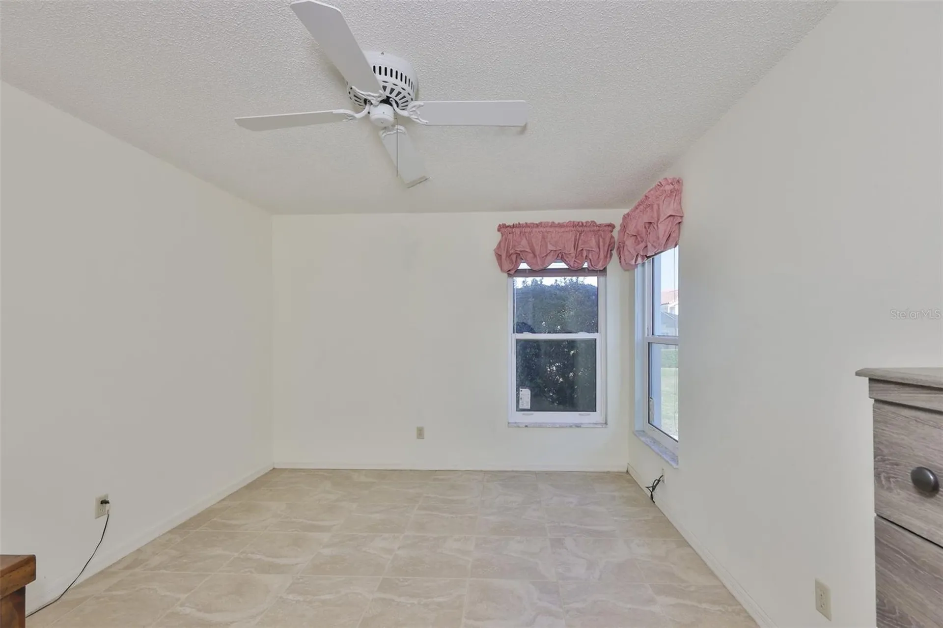 2023 New Bedford Drive Sun City Center FL 33573