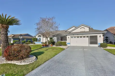 2023 New Bedford Drive Sun City Center FL 33573