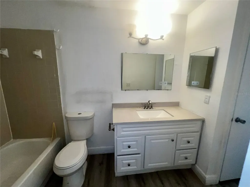 1069 S Hiawassee Road Orlando FL 32835