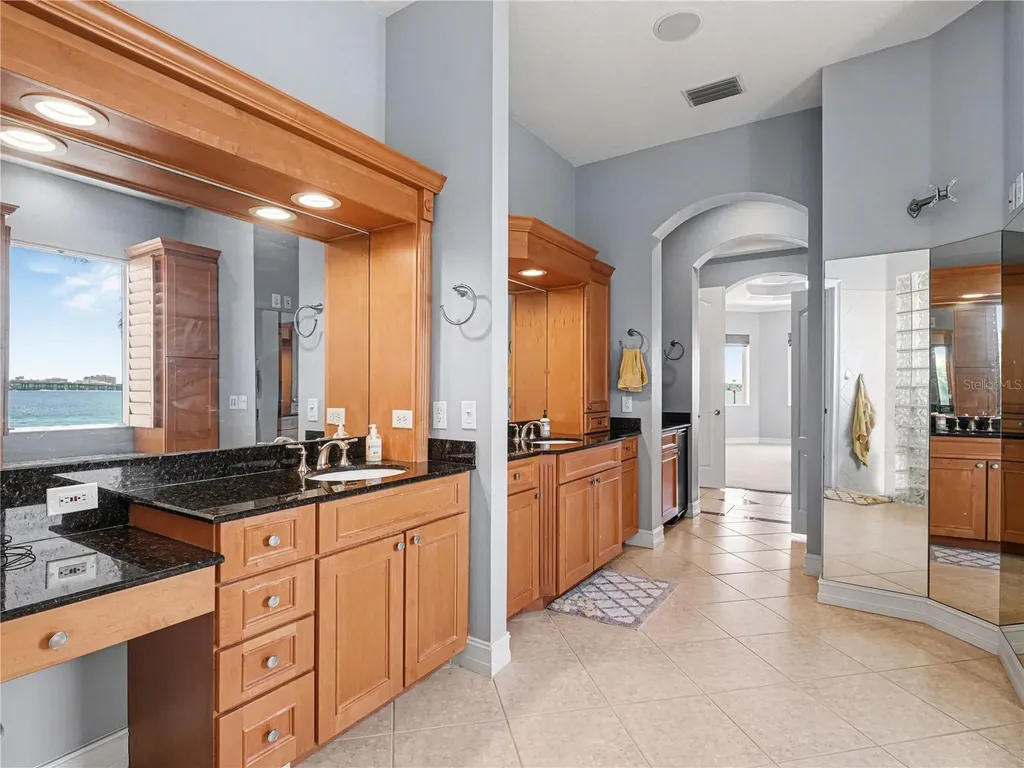 102 12th Avenue E Palmetto FL 34221