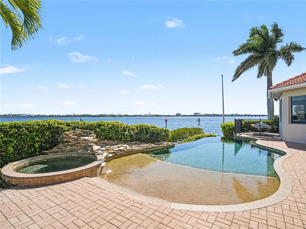 102 12th Avenue E Palmetto FL 34221