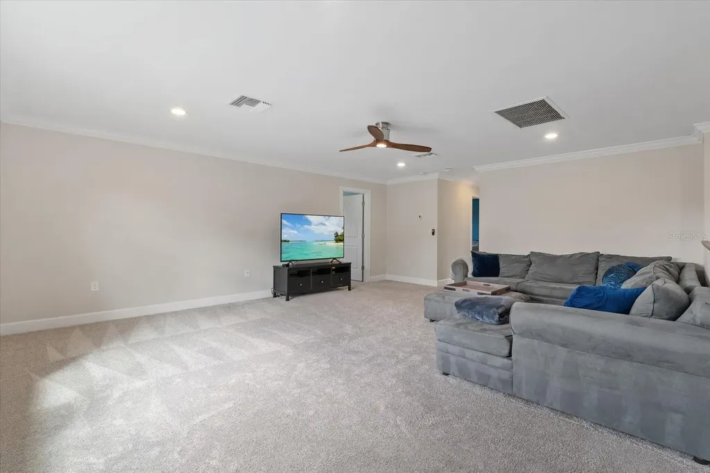 3242 Anchor Bay Trail Bradenton FL 34211