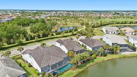 3242 Anchor Bay Trail Bradenton FL 34211