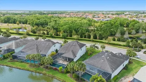 3242 Anchor Bay Trail Bradenton FL 34211