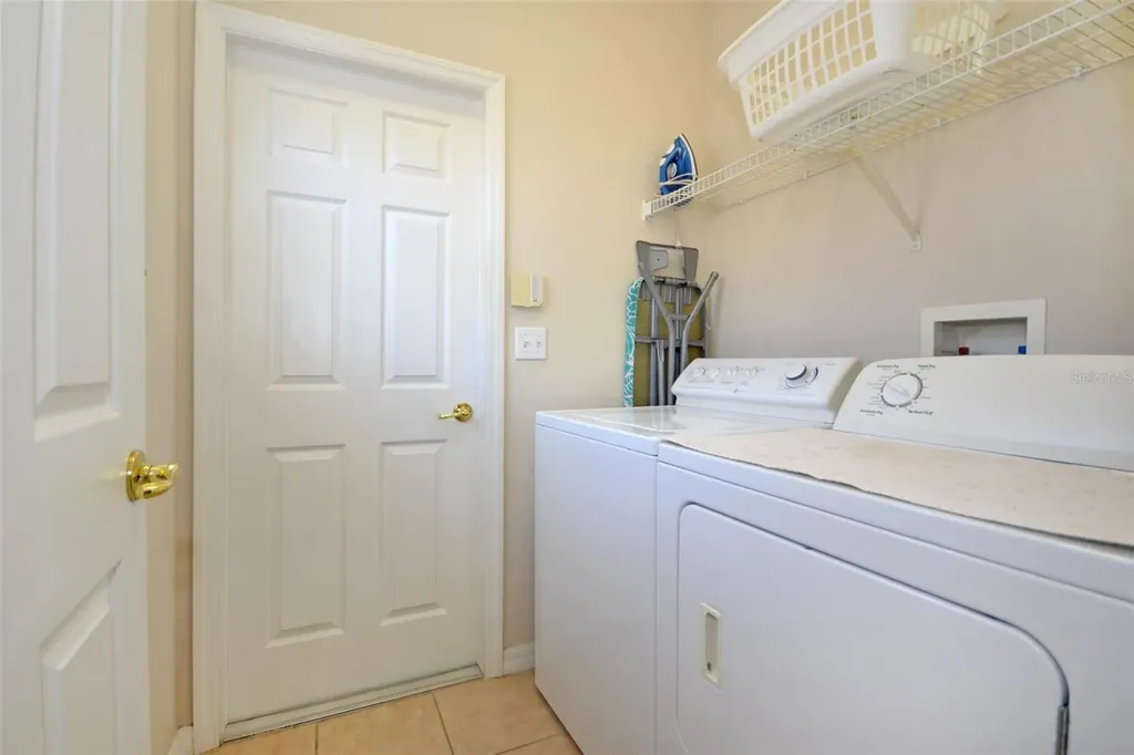 423 Corvina Drive Davenport FL 33897