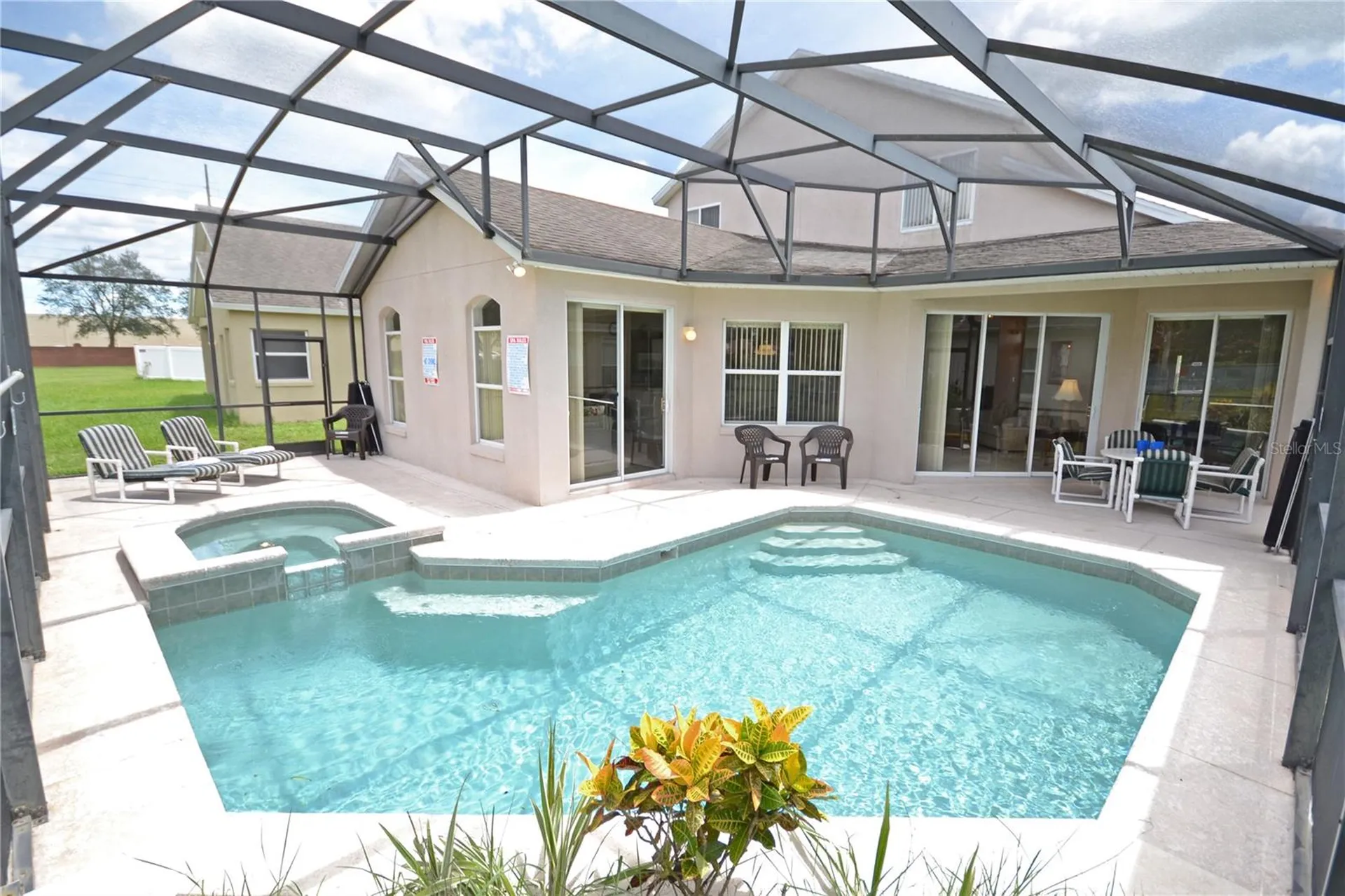 423 Corvina Drive Davenport FL 33897