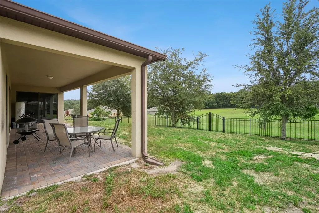 30215 Bretton Loop Mount Dora FL 32757