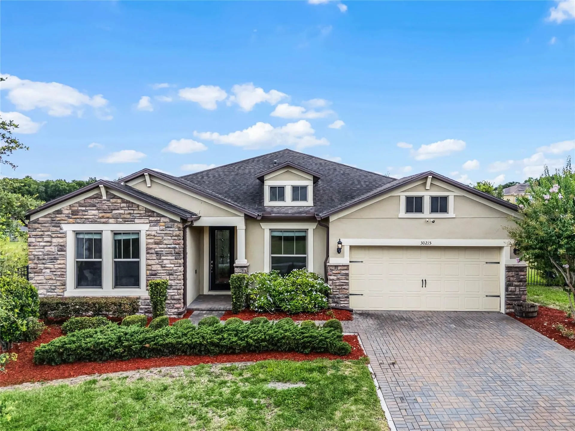 30215 Bretton Loop Mount Dora FL 32757